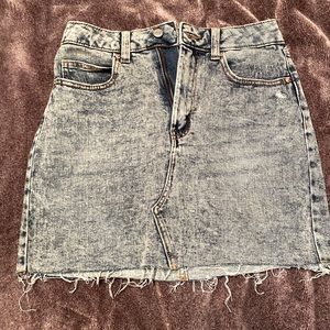 Blue Jean skirt from target. Never been worn.